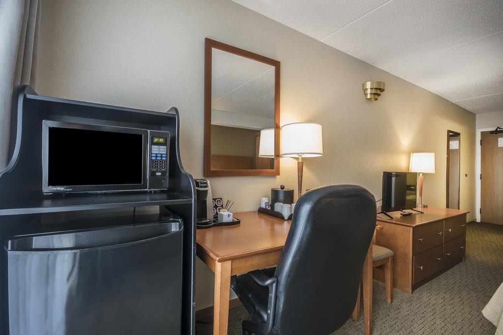 Comfort Inn Chilliwack Exteriör bild