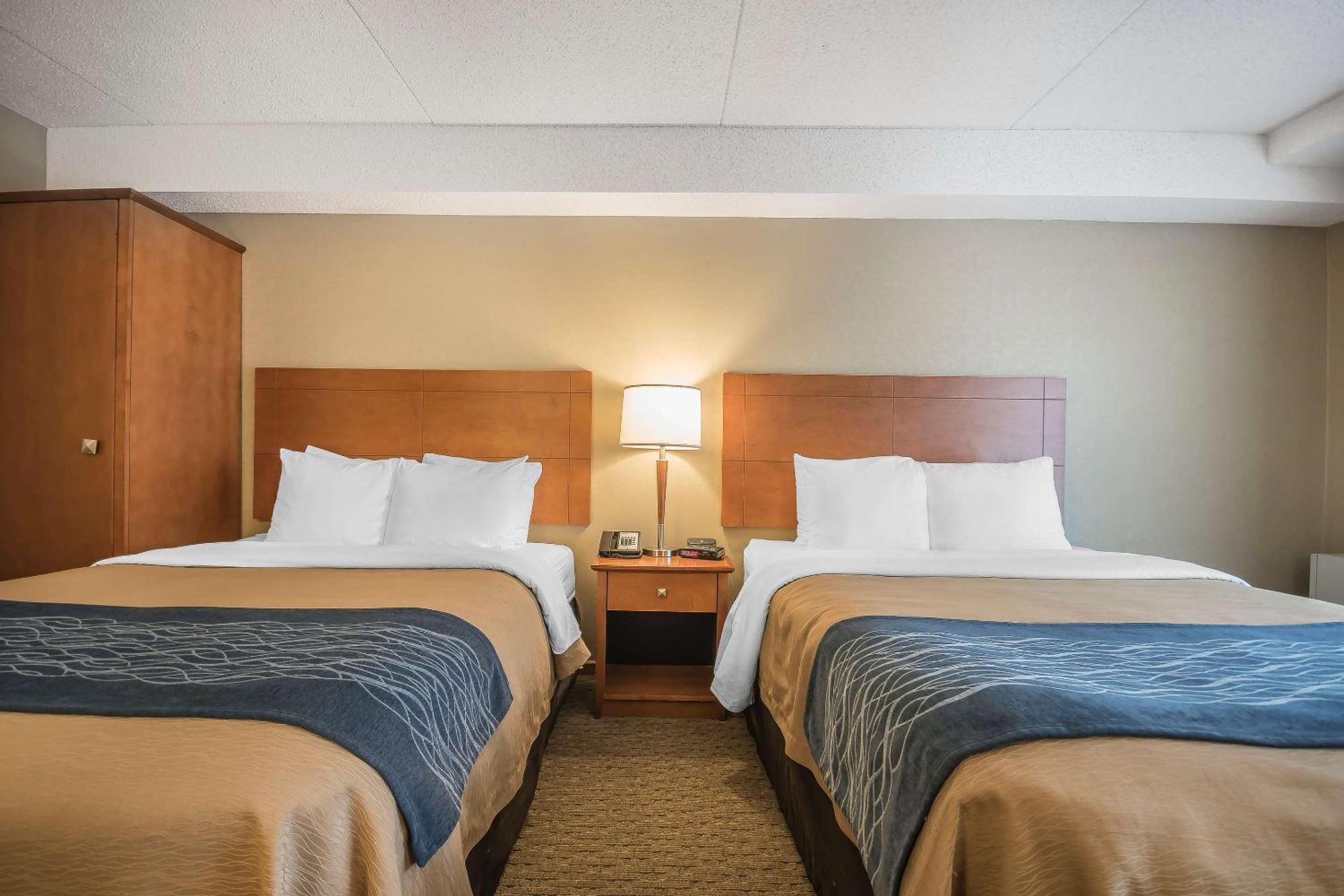 Comfort Inn Chilliwack Exteriör bild