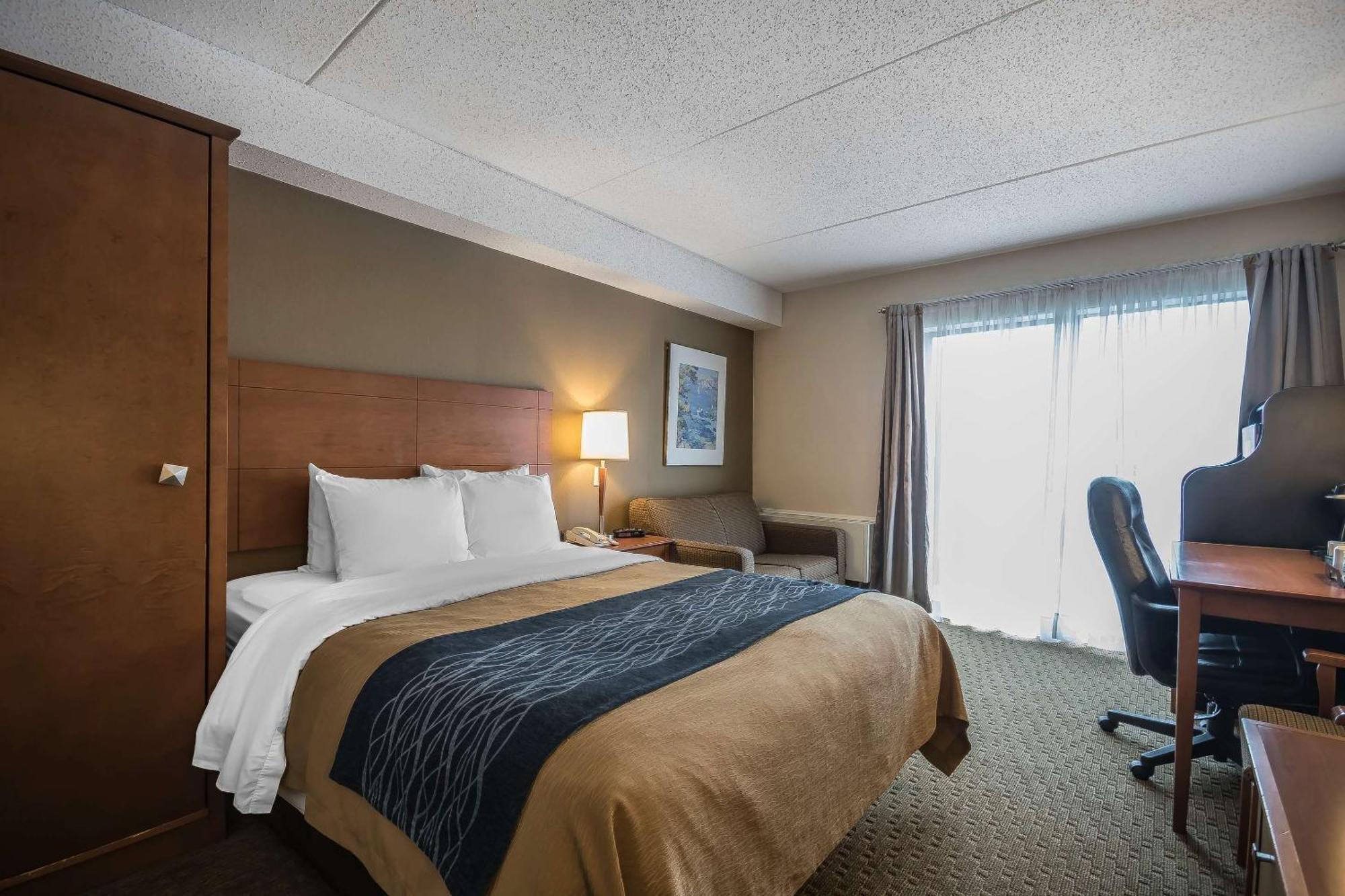Comfort Inn Chilliwack Exteriör bild